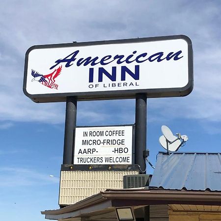 American Inn Of Liberal Kültér fotó